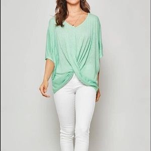 Twist front top
